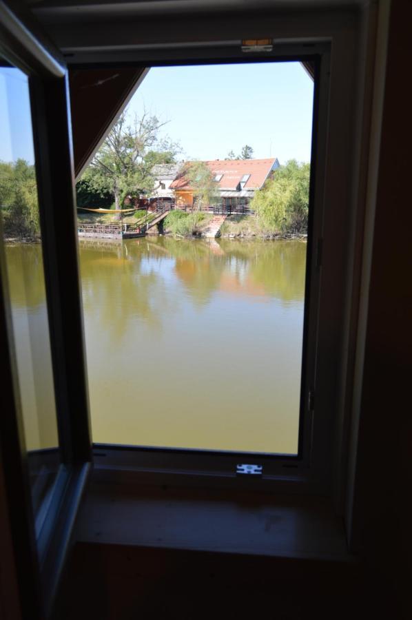Intertranscoop Lake House Vámosszabadi Dış mekan fotoğraf